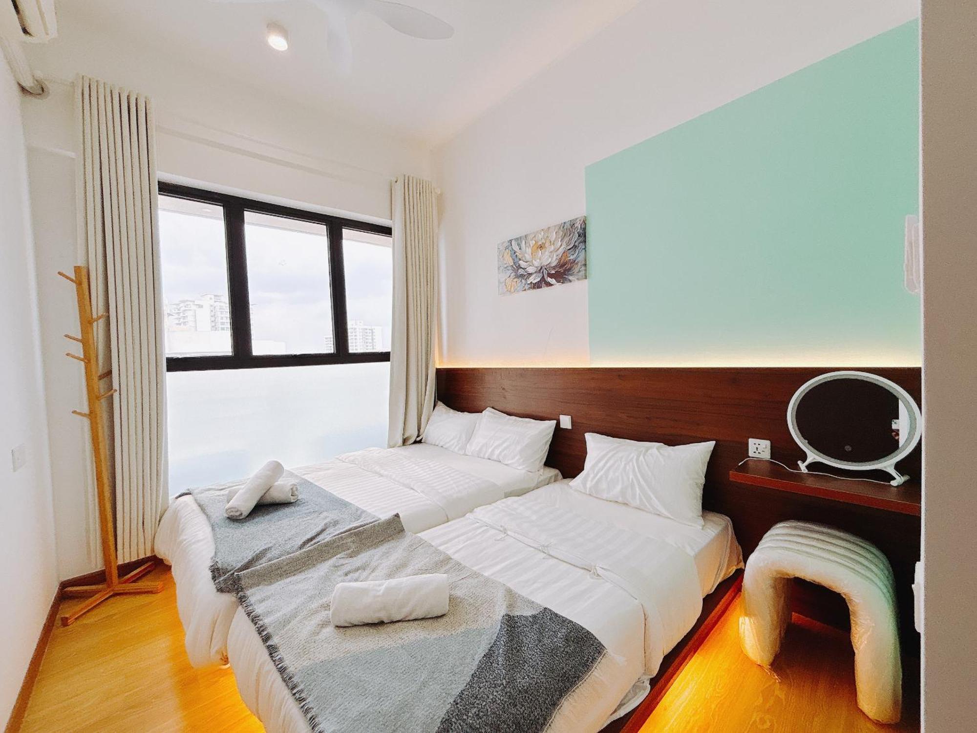 Ferienwohnung Seafront Country Garden Danga Bay By Lions Bay Johor Bahru Zimmer foto